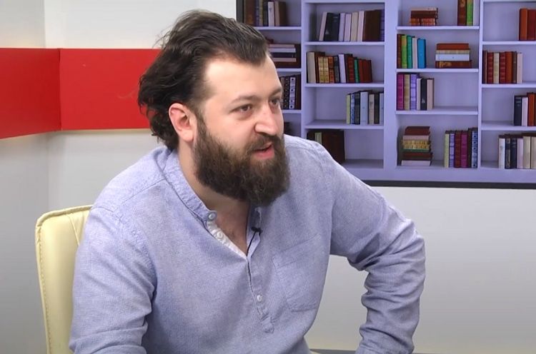 Erkin Ergin: "Tamaşaçımız stendapın nə olduğunu bilmir" - Video