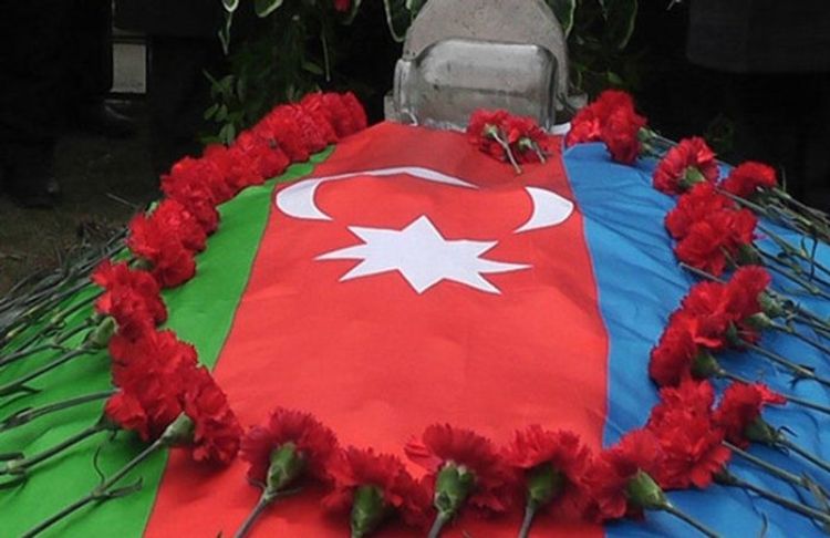 Dünya boyda ölümsüzlük - Şeir