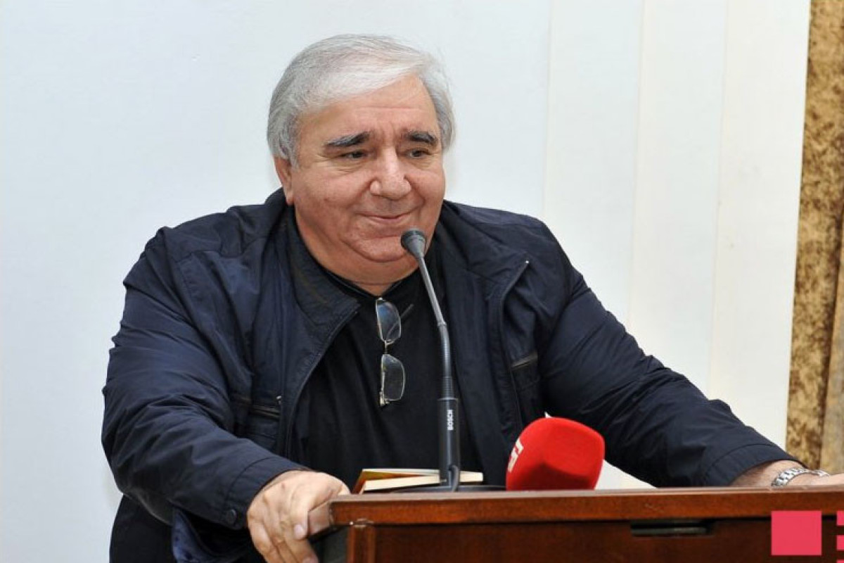 Ramiz Rövşənin kitabı ingilis dilində