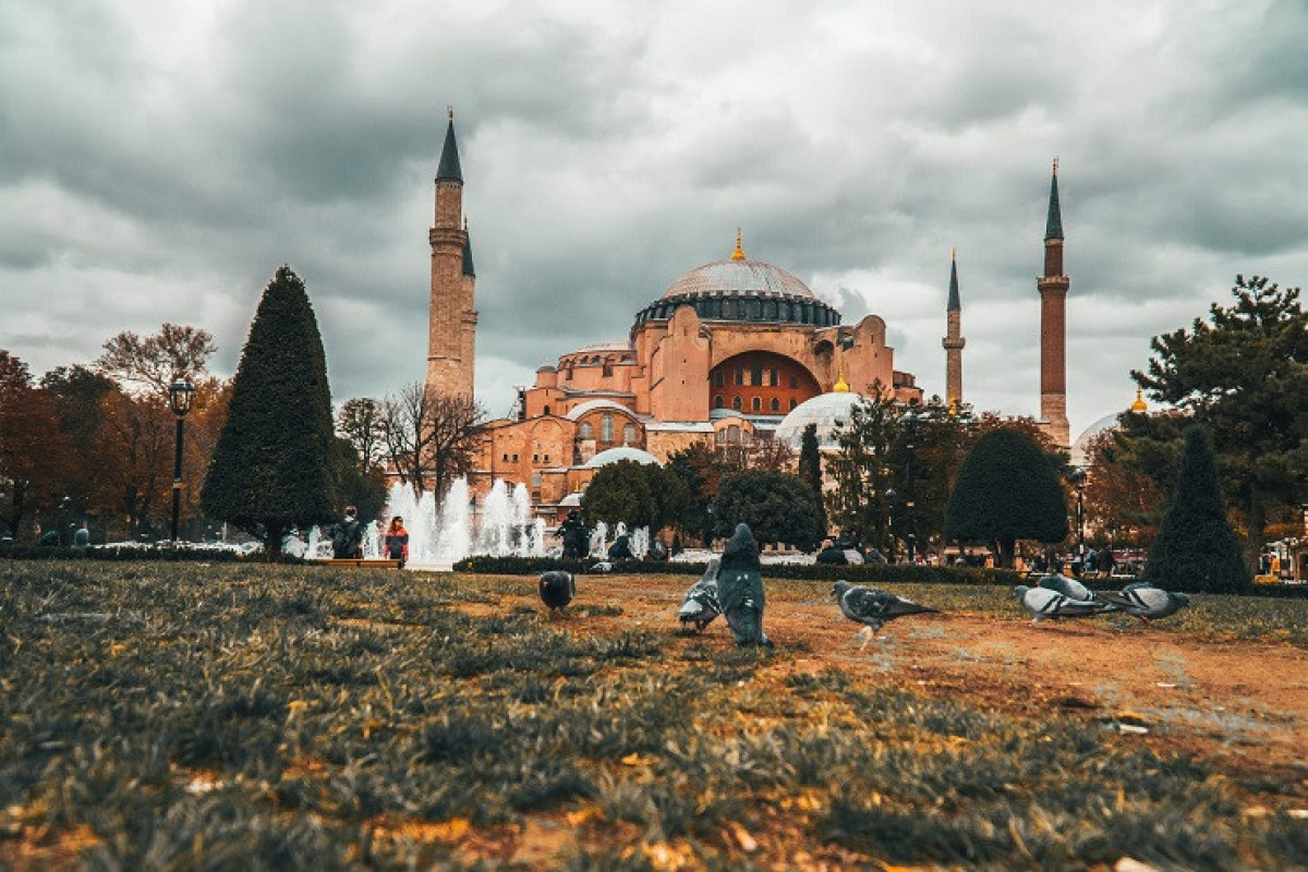 Əbəsə vətəvəllə, əncəəhul əmmə - Vüqar Babazadədən yeni hekayə